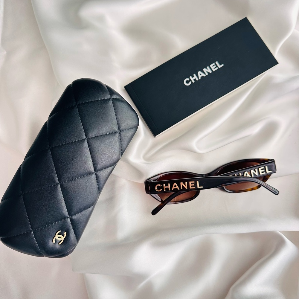 New Rare CHANEL Sunglasses Rectangle A71280 - Picture 7 of 16